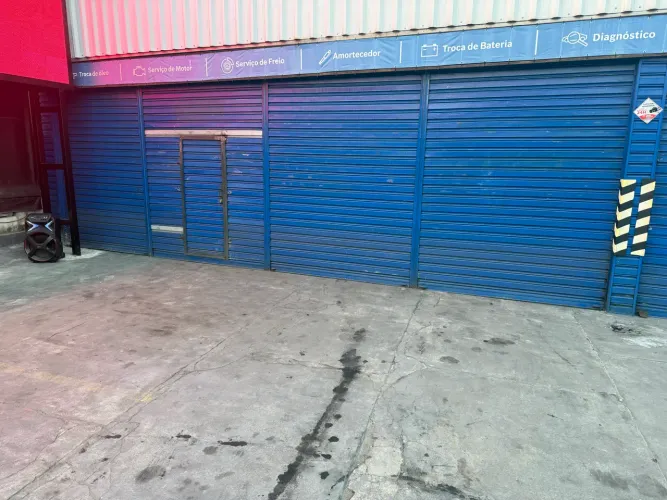  Portas de Aço com Molas por Apenas R$ 500