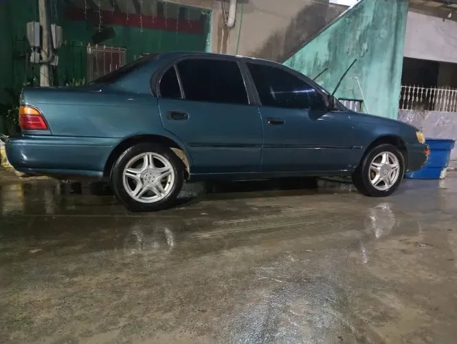 Toyota Corolla DX/ SW DX 1.6 16V 1995