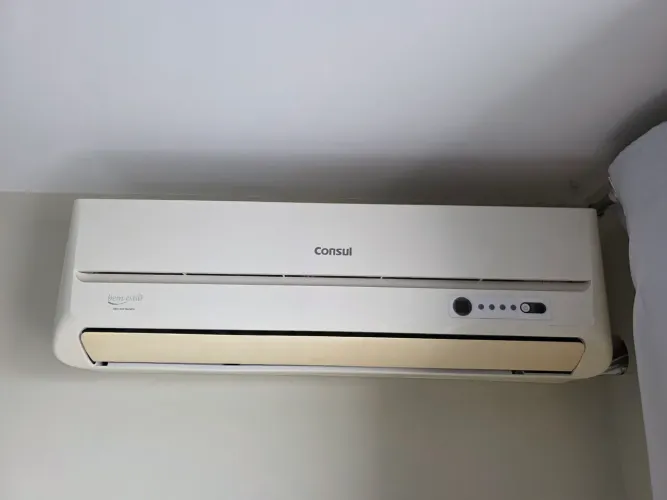 VENDO 2 AR CONDICIONADO SPLINTER 9.000 E 12.00 BTUS0
