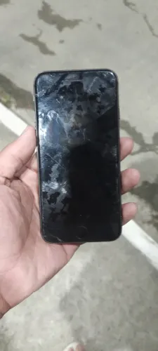Vendo Iphone 7 normal 128gb leia o anúncio!