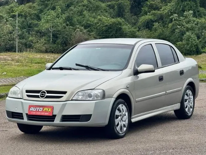 Chevrolet Astra Sedan/ GL Sedan 1.8 MPFI 4P (álcool) 2004
