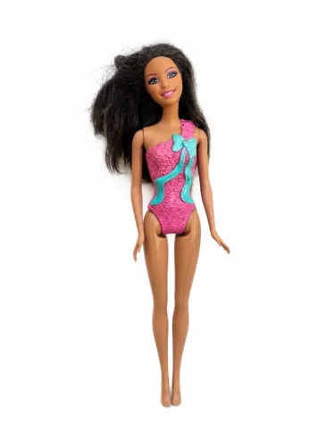 Boneca Barbie Mattel 2011 Original  (Usada) 