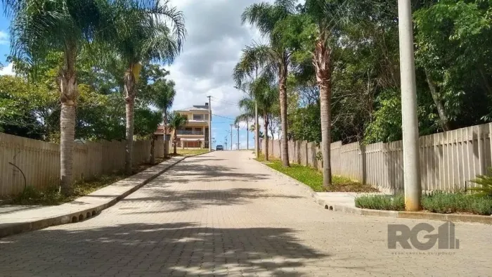 Excelente terreno em condomínio fechado