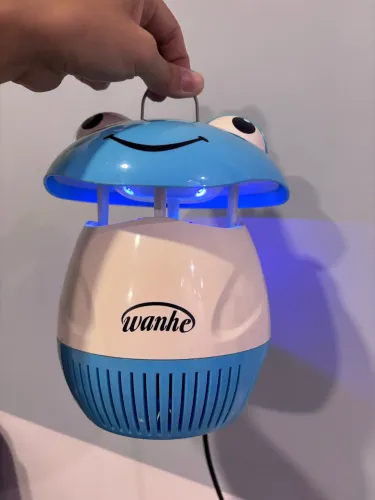 Luminária mata mosquito 