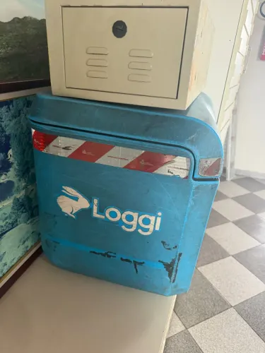 Baú Loggi 168L