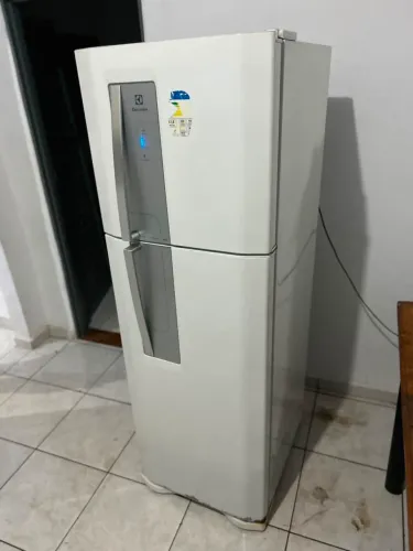 Geladeira Eletrolux Frost free