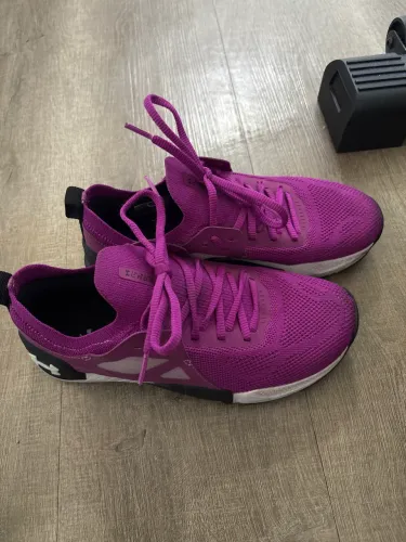 Tênis under armour