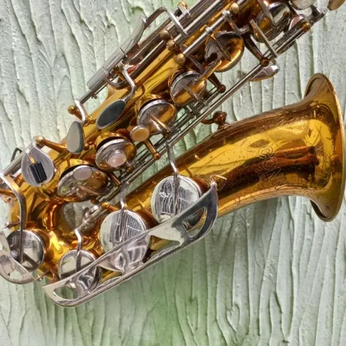 Sax Alto Conn 20m Usa Dourado Saxofone De Luthier Troco+$ 12x no cartão