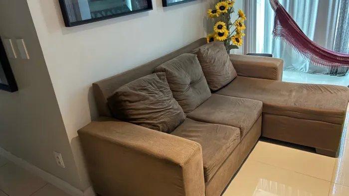 SOFÁ RETRÁTIL/COM CHAISE - 3 lugares