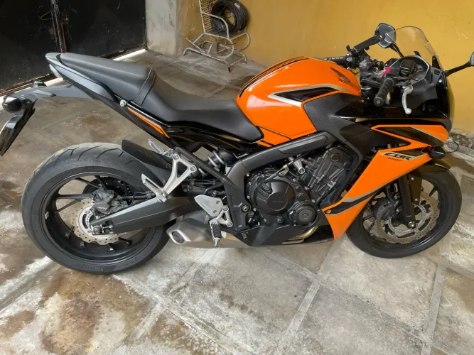 CBR 650f extra ÚNICO DONO