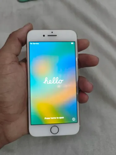 iPhone 8, sem marcas de uso