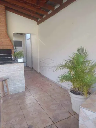 Excelente casa no Vale do Igapó!
