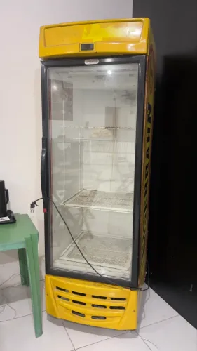     Kit Expositor Comercial: Freezer Vertical + Estufa Quente + Balcão Refrigerado