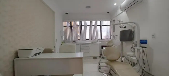 VENDO SHOPPING 33 (CONSULTÓRIO DENTÁRIO, VILA SANTA CECÍLIA)