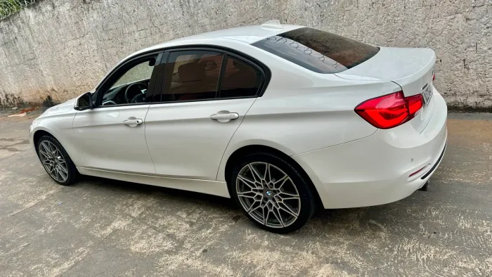 BMW 320I A Modern/sport TB 2.0/a.flex 16V 4P 2017