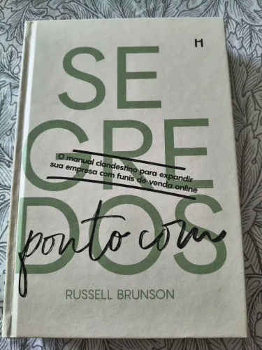 Livro Segredos ponto com - Russel Brunson