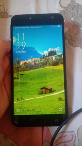 Vende-se celular Asus 