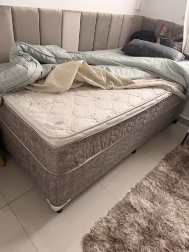 Cama box de solteiro