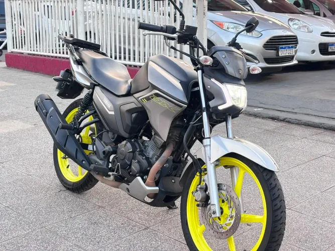 YBR 150 Factor DX 2025