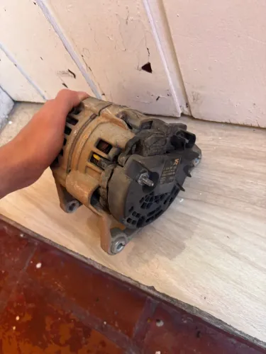 Alternador fiesta 1.0 rocam
