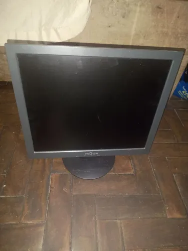 Vendo tela de computador super conservada novinha