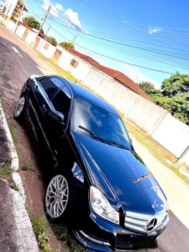 Mercedes-Benz C-180 CGI Classic 1.8 16V 156cv Aut. 2012