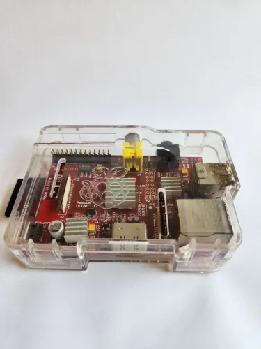 Raspberry Pi 1 Model B 512mb