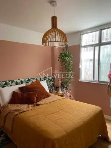 Apartamento : / Residencial / Santa Teresa