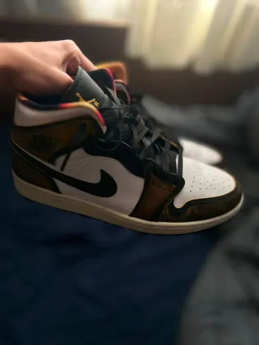 Tenis nike air Jordan 1