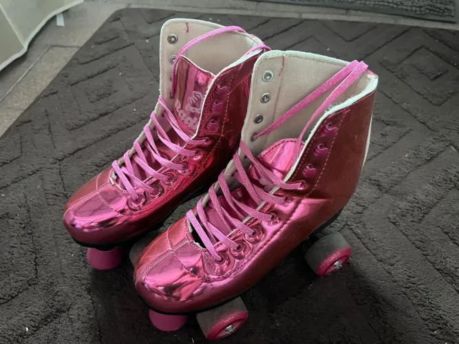 Vendo patins seminovo radkal 35/38
