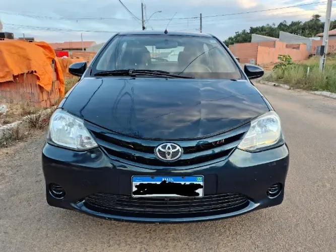 Toyota Etios XS 1.5 Flex 16V 5P Mec. 2015