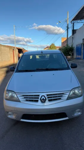 Renault Logan Authentique Hi-flex 1.0 16V 4P 2010