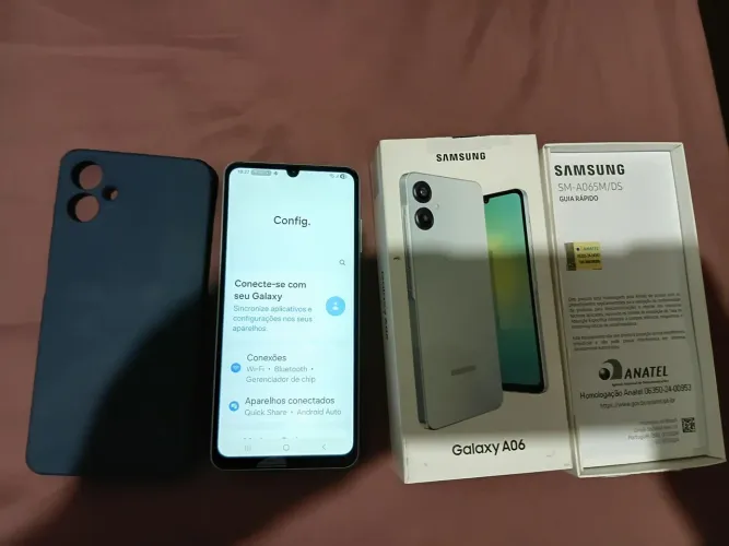 Celular a06 na caixa