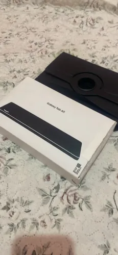Um tablet Samsung lacrado