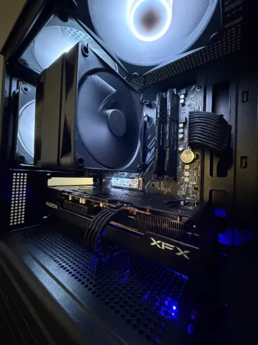 PC Gamer Ryzen 7 5700X + RX 7600 - Envio via OLX