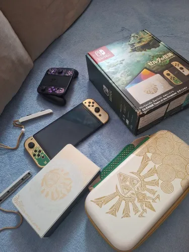Nintendo switch OLED - Tears of the kingdom