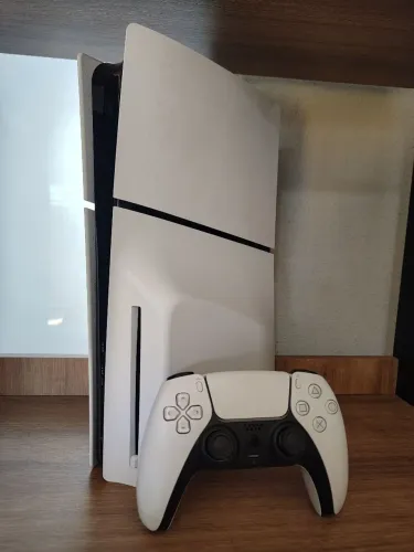 Playstation 5 (pego trocas)