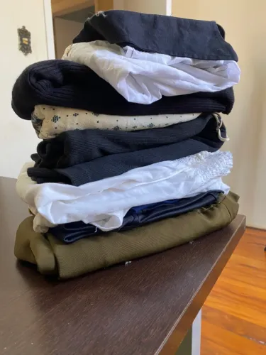 Lote brechó/bazar nove peças tamanho G