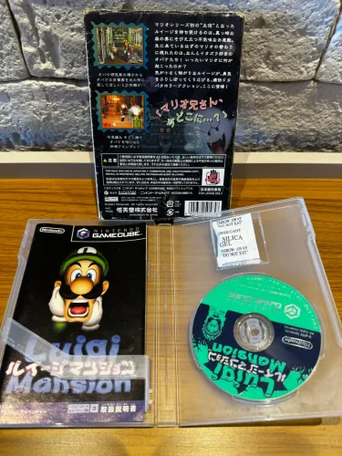 Luigis Mansion Game Cube