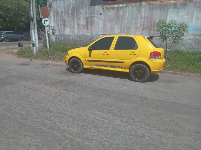 Fiat Palio 1.8r MPI Flex 8V 4P 2010