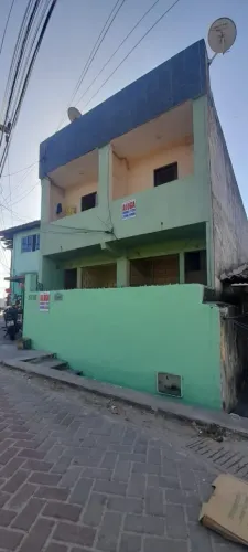 Vendo prédio de 2 andares na Av. Raul Barbosa, 5138- Aerolândia, com 4 apartamentos alugad