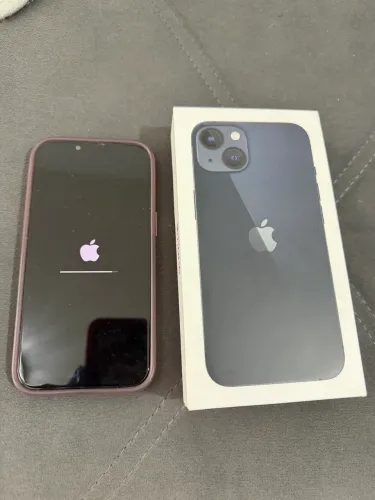 iPhone 13 midnight 128gb