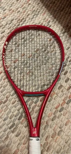 Raquete Yonex Vcore 2026 98 tour 315g 4 1/4 L2 9.5/10 usada 3 vezes