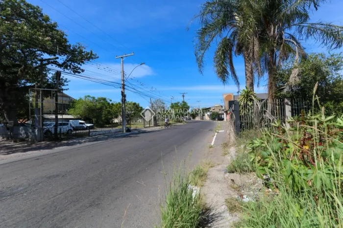 Terreno para alugar no bairro Niterói com 330m²