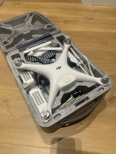 Phantom 4 em excelente estado 