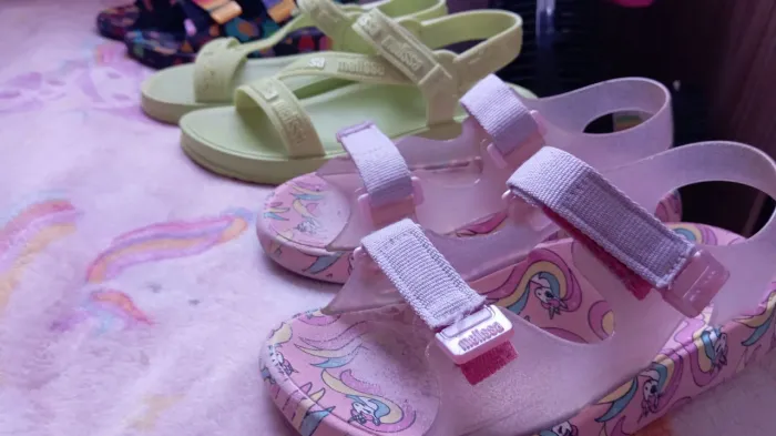 Mini melissa a rosa e preta 33/34 a verde 35/36