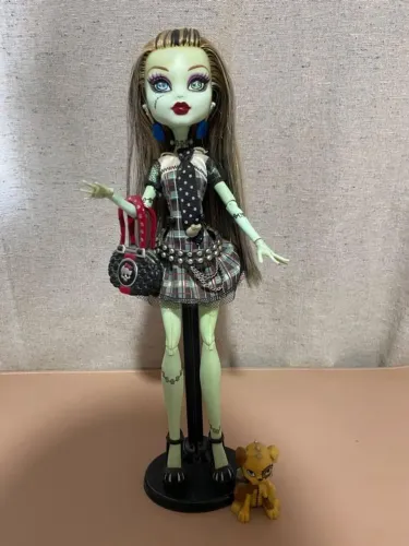 Boneca Monster High Frankie G1 básica Wave 2