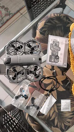 Vende ou troca drone dji neo 2 muito novo