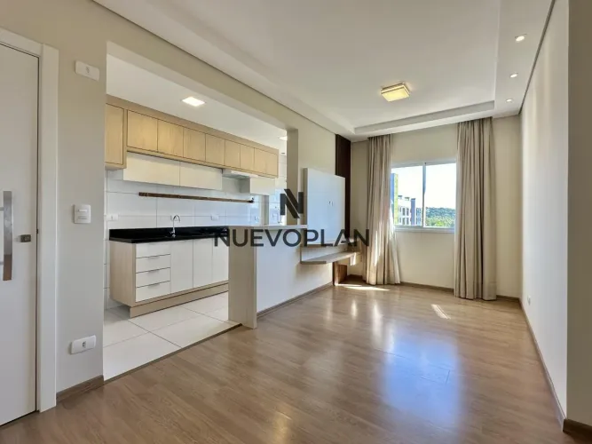 Apartamento para Locação em Curitiba, Santa Cândida, 2 dormitórios, 1 banheiro, 1 vaga