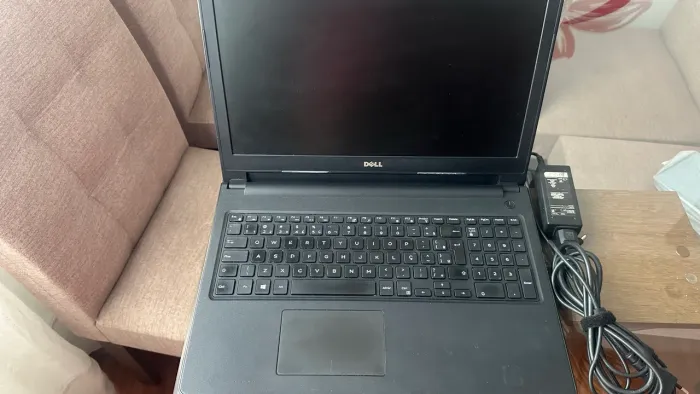 Notebook Dell Inspiron 15 I3 de sétima geração 8gb memória ram ssd 256 kingston